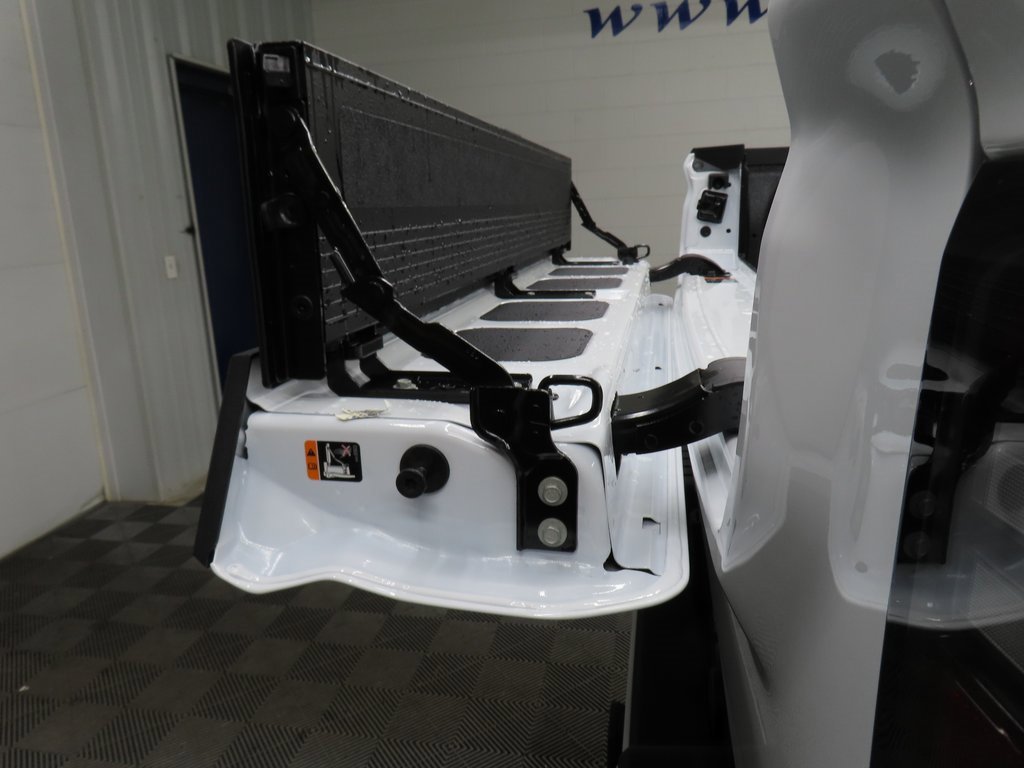 Used 2026 GMC Sierra 2500 AT4 image 42