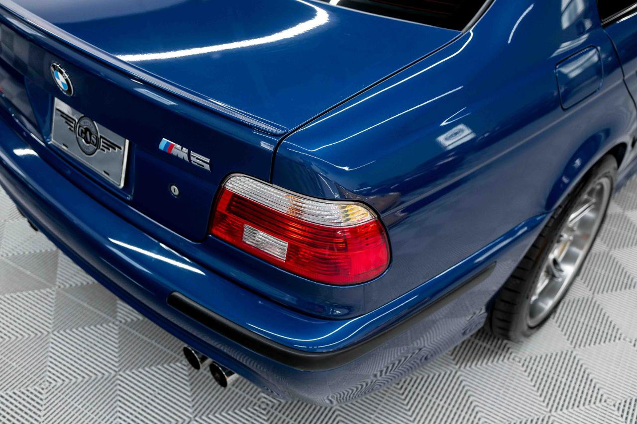 Used 2001 BMW M5 RWD image 21