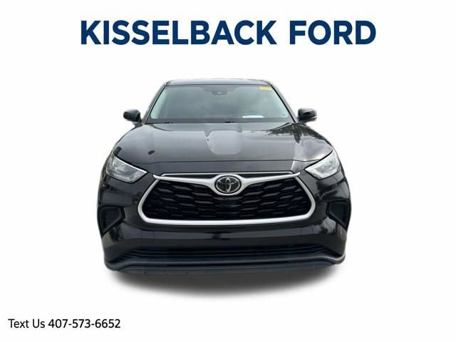 Used 2020 Toyota Highlander L FWD image 9