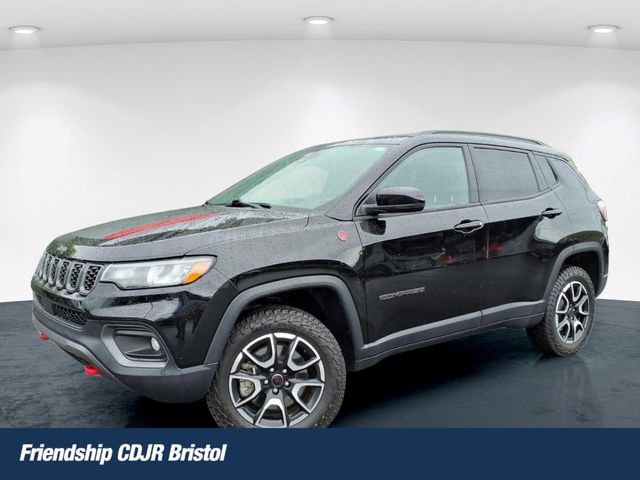 Used 2025 Jeep Compass Trailhawk w/ Trailer Tow Group