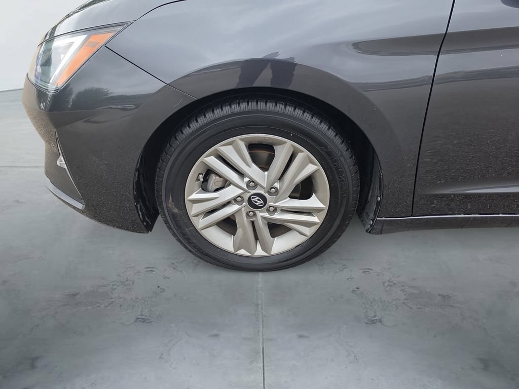 Used 2020 Hyundai Elantra Value Edition w/ Cargo Package (C1) FWD image 17