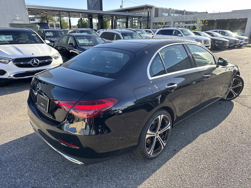 Used 2025 Mercedes-Benz C 300 Sedan image 7