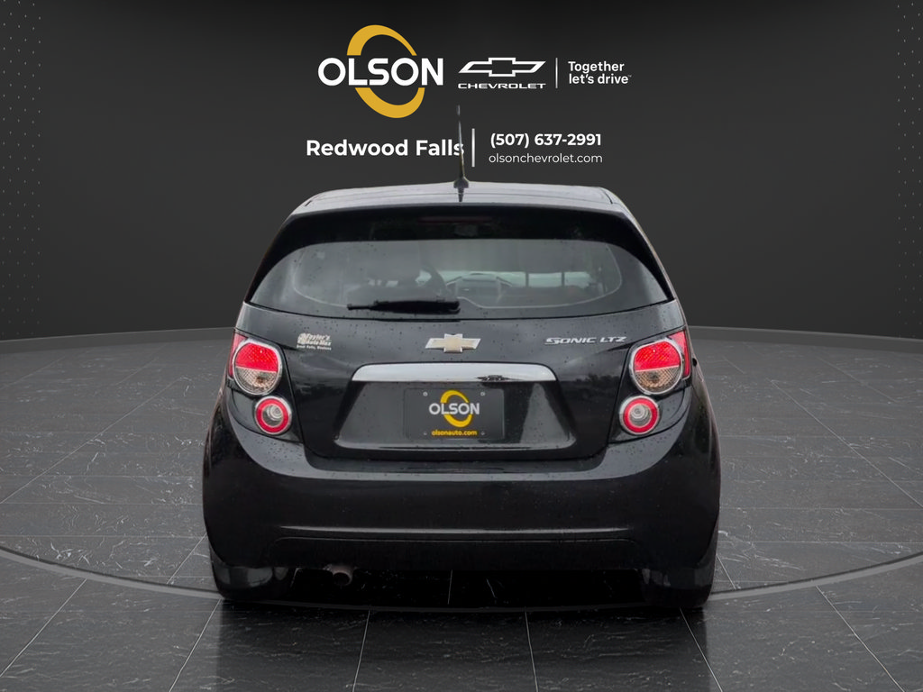 Used 2013 Chevrolet Sonic LTZ FWD image 4