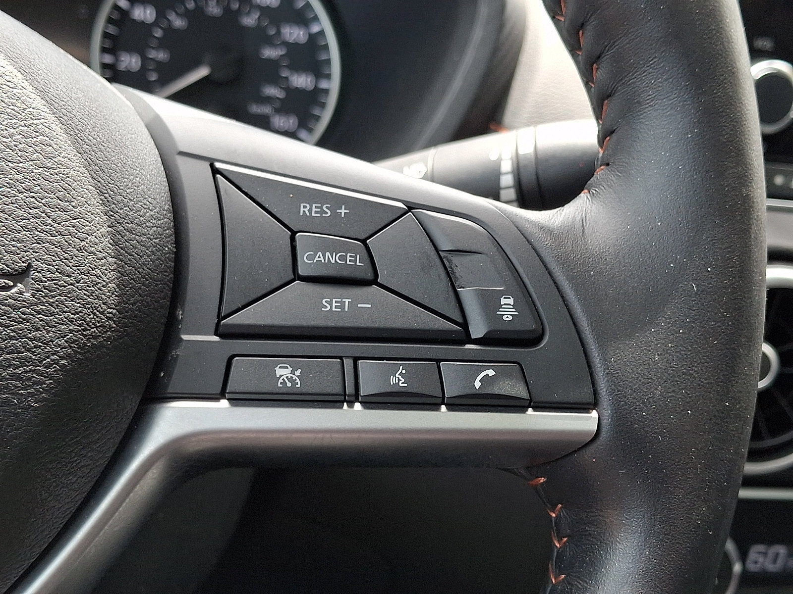 Used 2020 Nissan Sentra SR w/ Premium Package FWD image 25