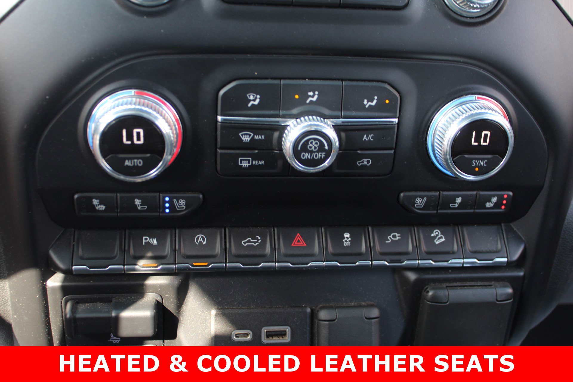 Used 2019 GMC Sierra 1500 AT4 w/ AT4 Premium Package image 27