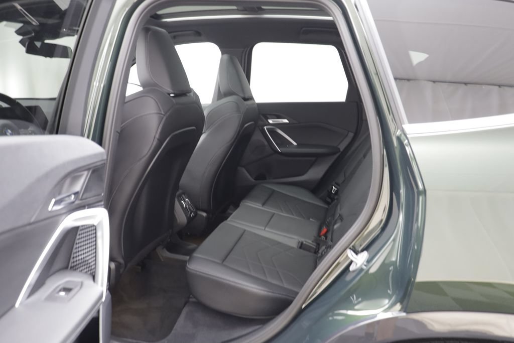 Certified 2025 BMW X1 xDrive28i AWD/4WD image 12