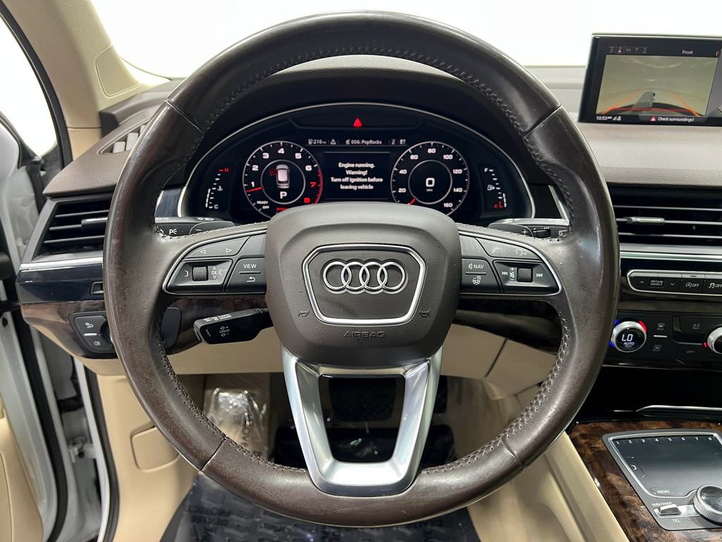 Used 2017 Audi Q7 3.0T Premium Plus w/ Premium Plus Package image 24