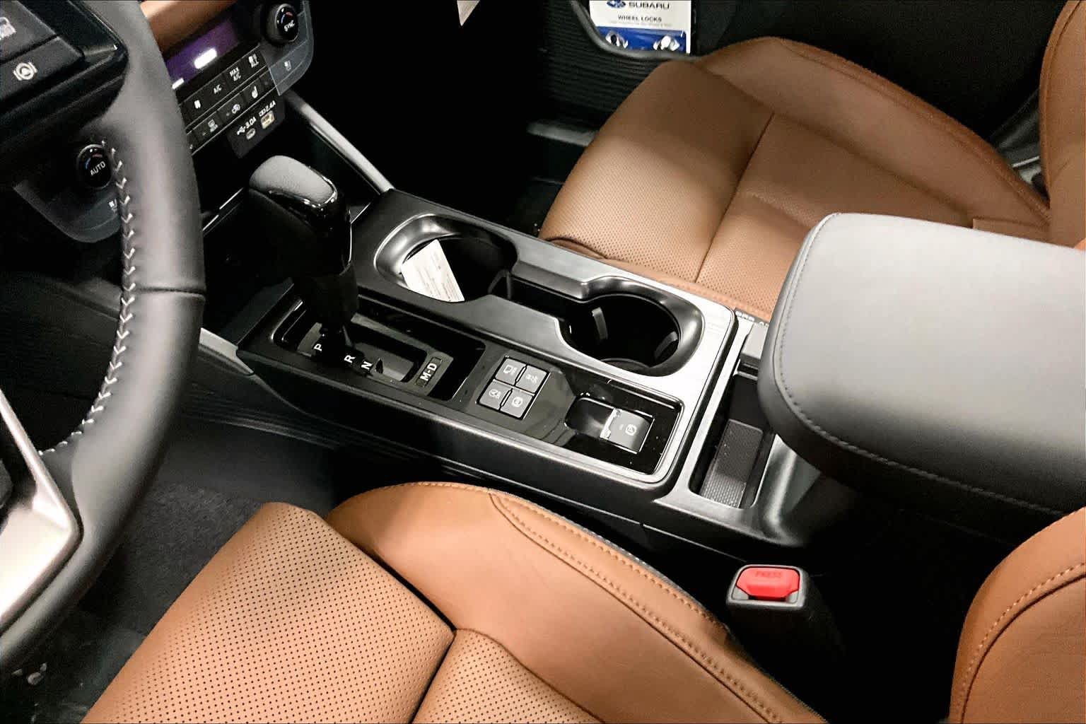 New 2026 Subaru Outback Touring XT AWD/4WD image 7