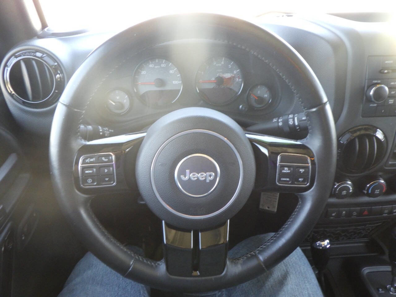 Used 2016 Jeep Wrangler Unlimited Sahara AWD/4WD image 24