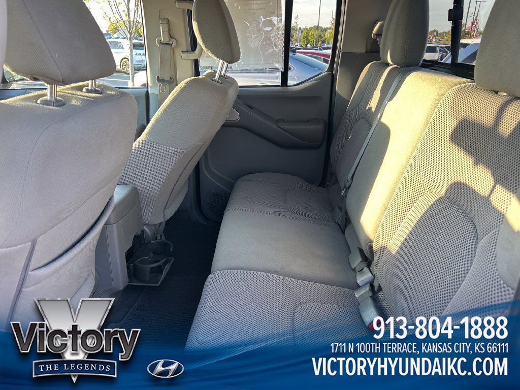 Used 2019 Nissan Frontier SV RWD image 25