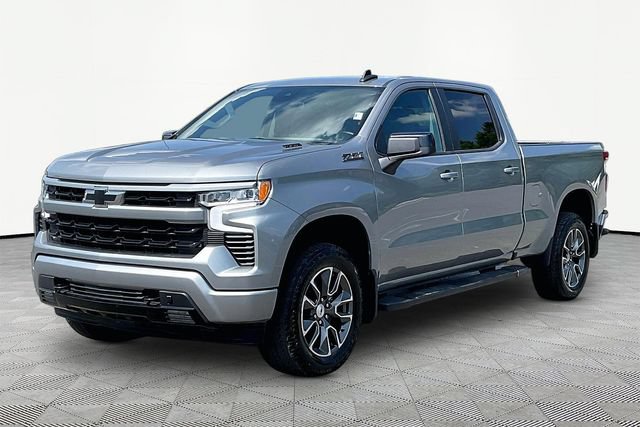 Used 2024 Chevrolet Silverado 1500 RST w/ Convenience Package II AWD/4WD image 3