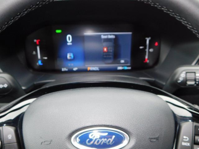 New 2026 Ford Escape SE image 32