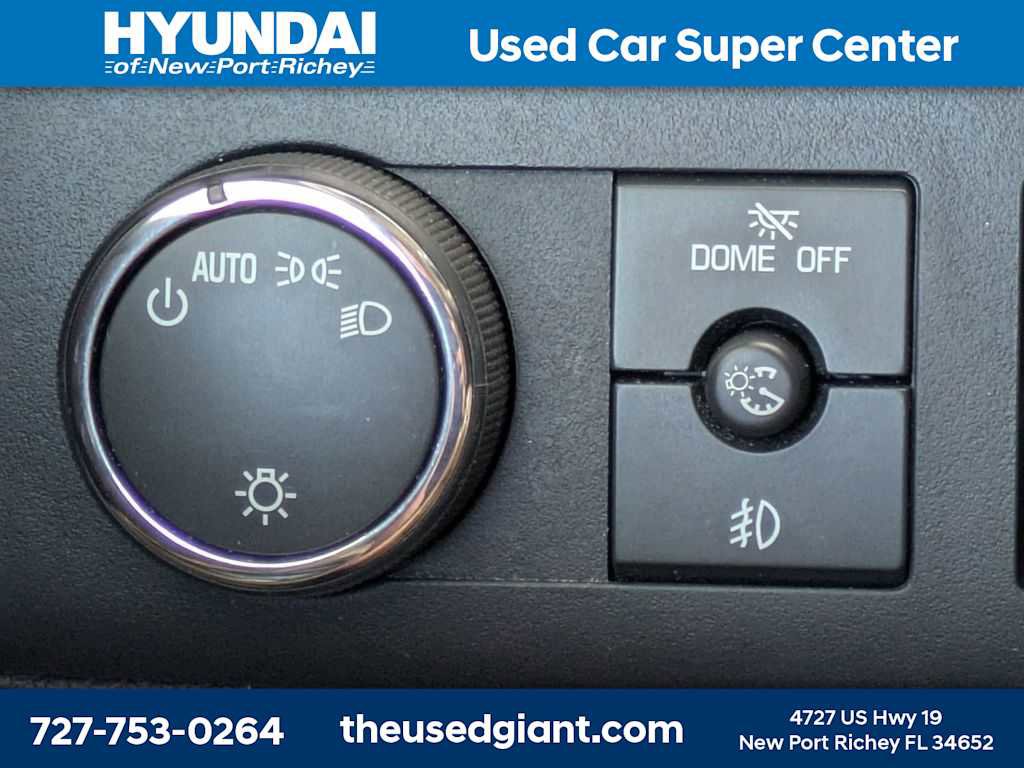 Used 2013 GMC Yukon XL Denali RWD image 33