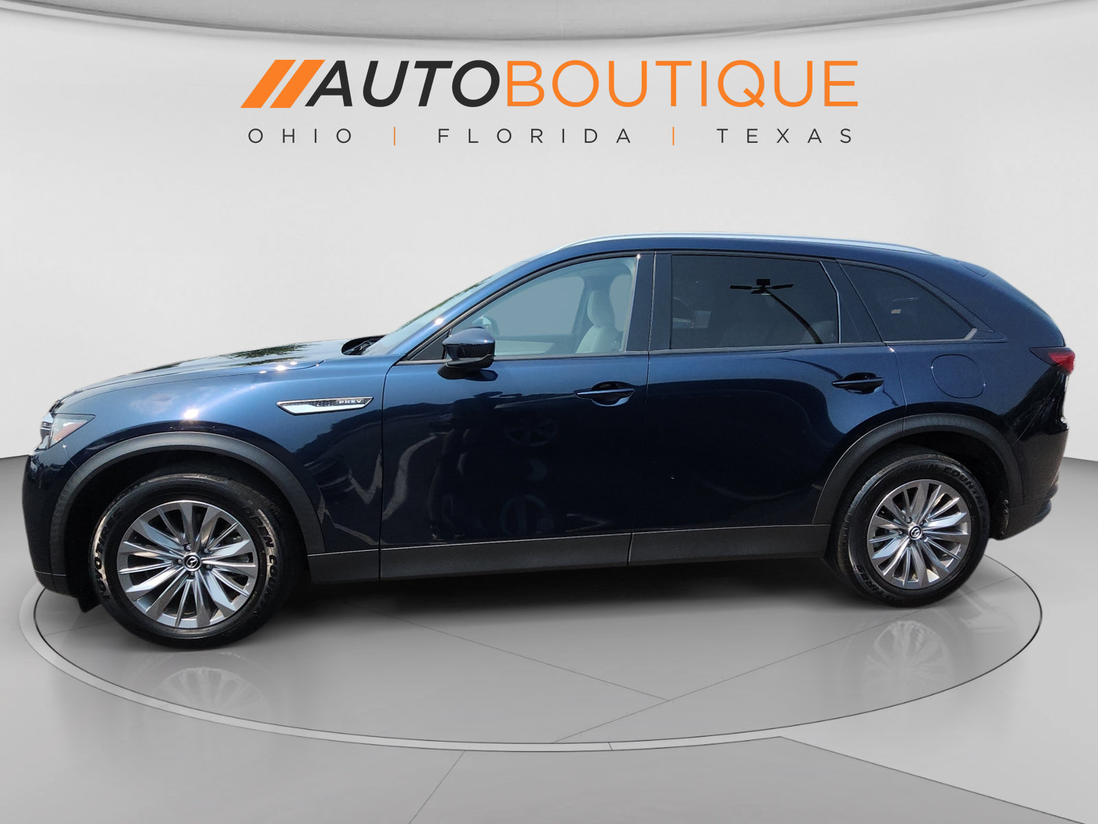 Used 2024 MAZDA CX-90 Plug-In Hybrid w/ Preferred AWD/4WD image 2