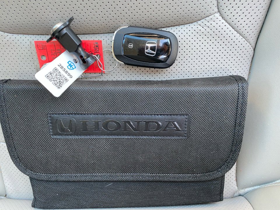 Certified 2023 Honda Accord Touring image 38