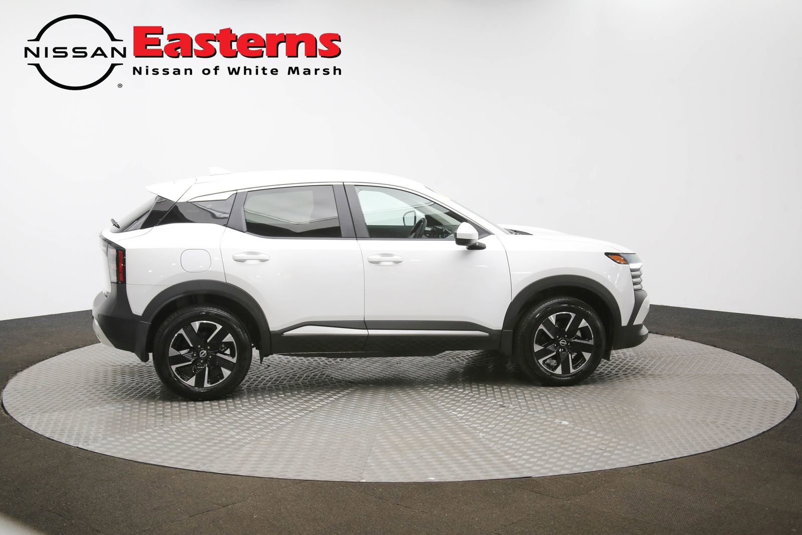 Used 2025 Nissan Kicks SV image 42