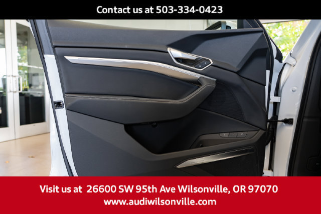 Used 2024 Audi Q8 e-tron Premium Plus w/ Premium Plus Package AWD/4WD image 22