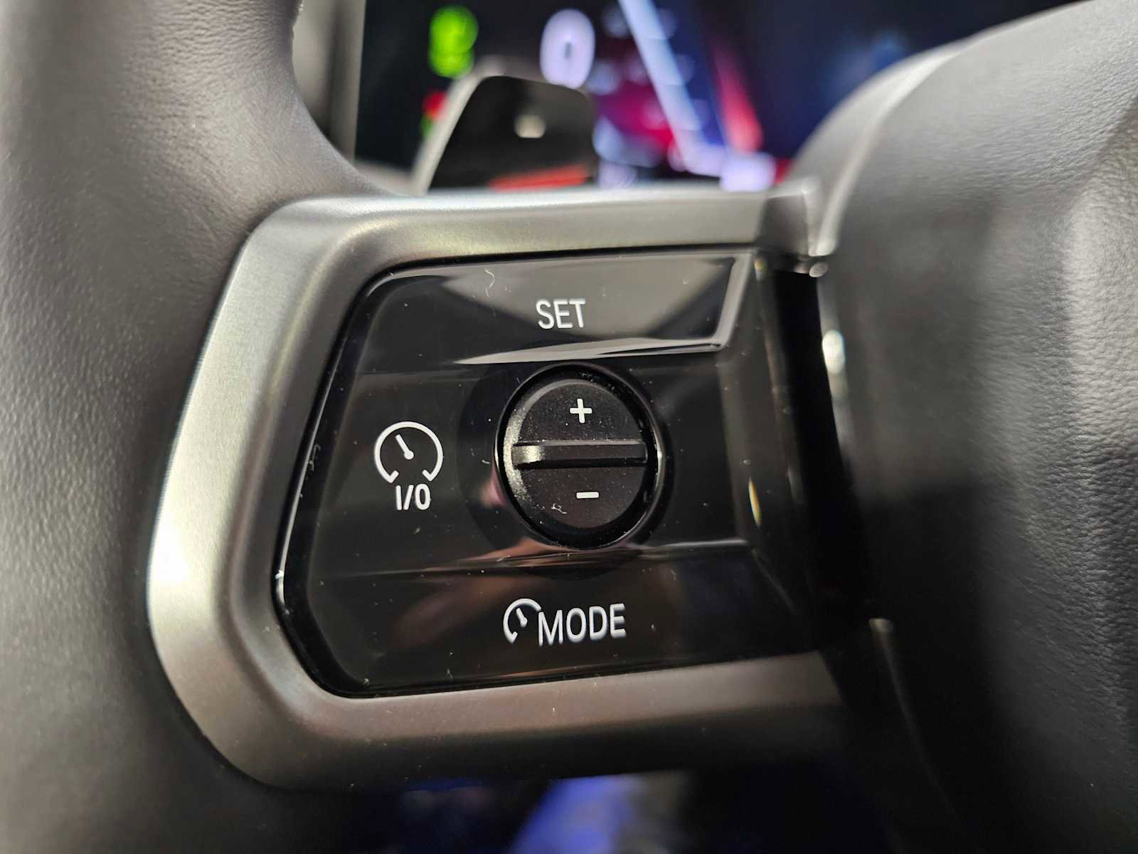 Used 2025 BMW 530i xDrive w/ M Sport Package image 19