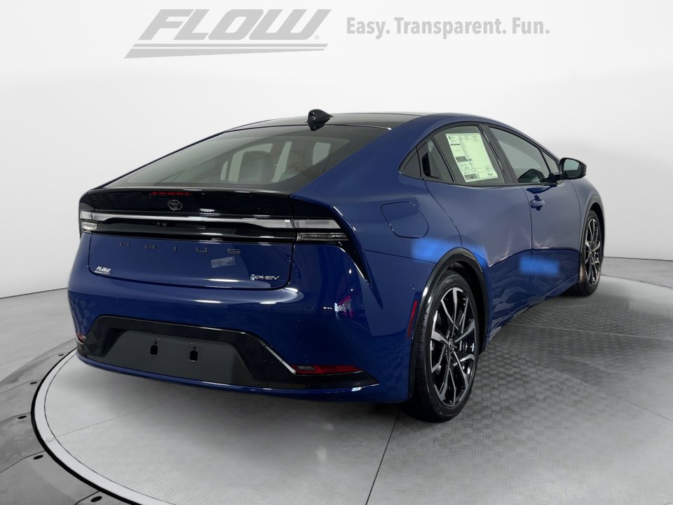 New 2026 Toyota Prius Plug-In Hybrid image 7