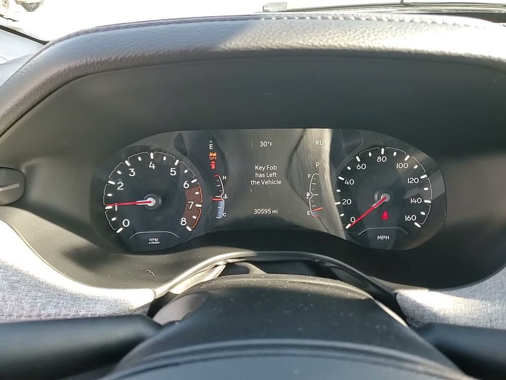 Used 2023 Jeep Compass Latitude AWD/4WD image 29