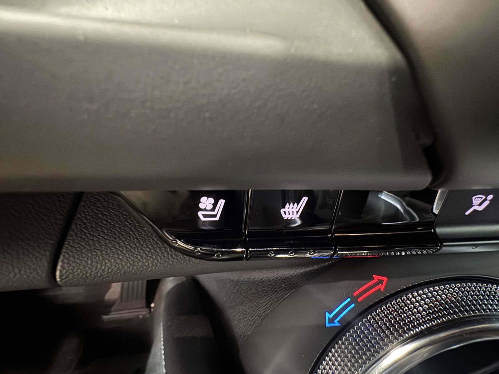 Used 2022 Chevrolet Camaro SS image 16