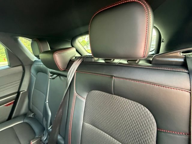 Used 2025 Ford Escape ST-Line FWD image 12