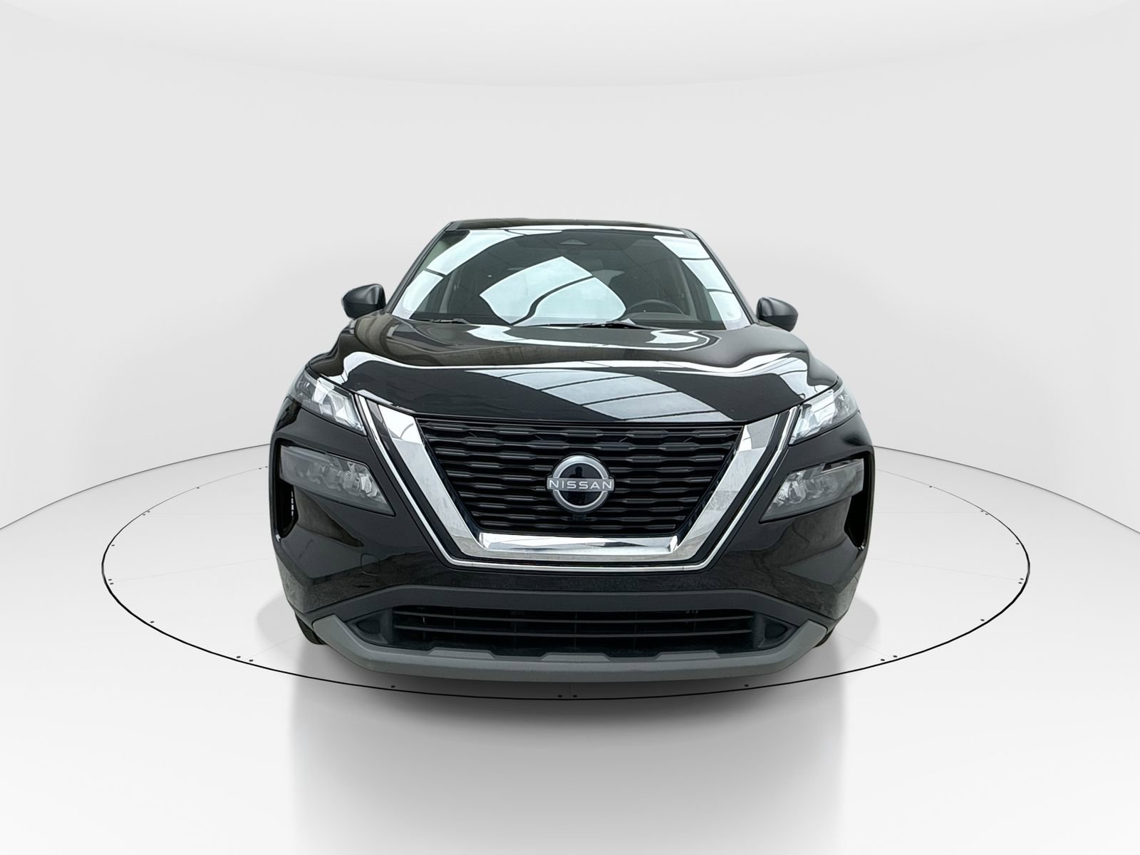 Used 2023 Nissan Rogue S image 3