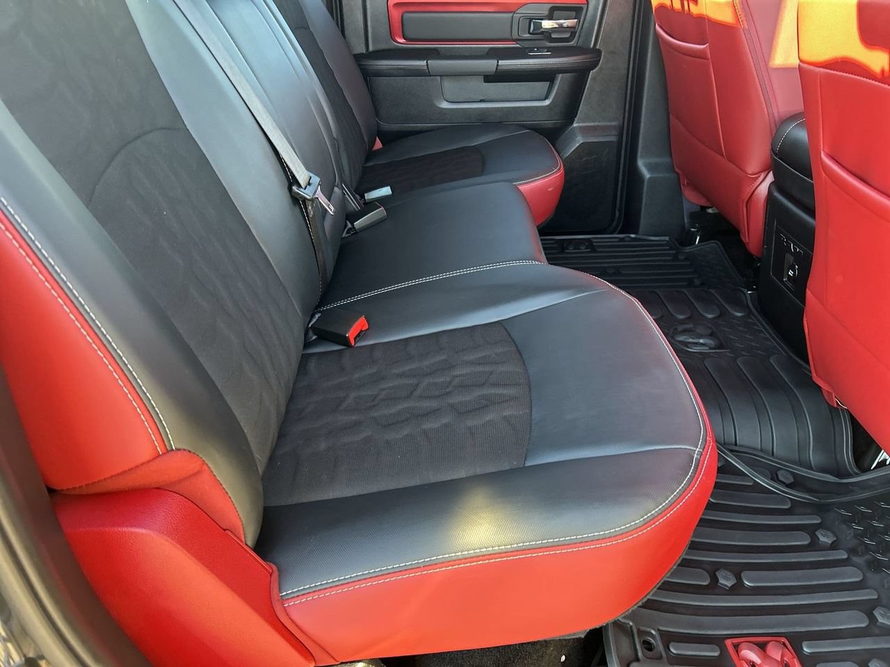 Used 2016 RAM 1500 Rebel w/ Luxury Group AWD/4WD image 10