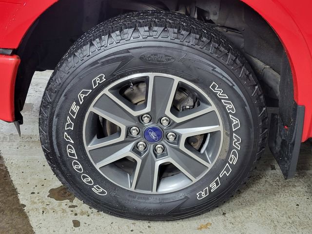 Used 2016 Ford F150 XLT w/ Equipment Group 301A Mid image 10