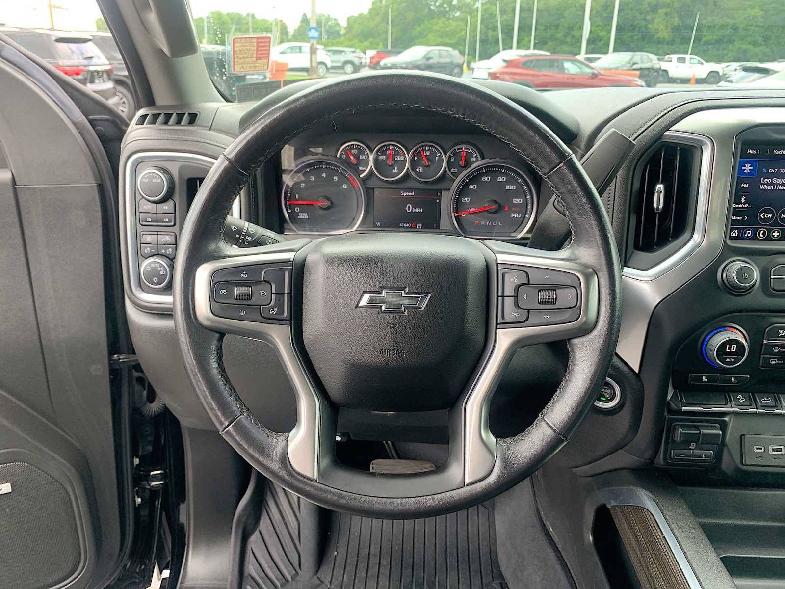 Certified 2022 Chevrolet Silverado 1500 LT Trail Boss w/ Convenience Package II AWD/4WD image 11