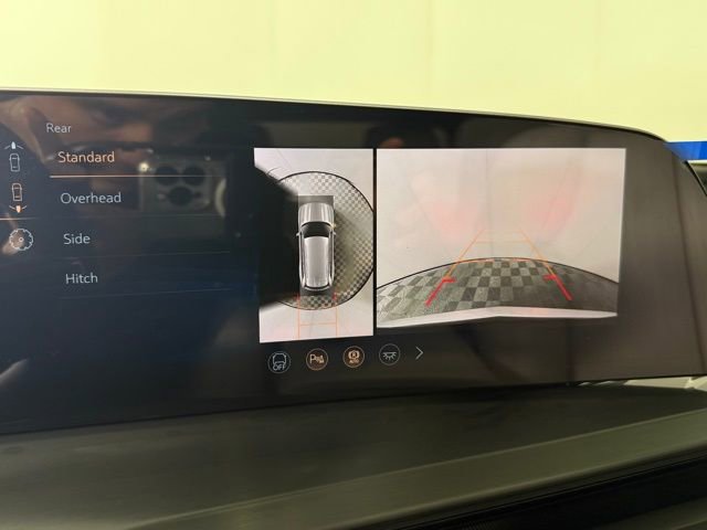New 2026 Cadillac Vistiq Luxury image 14