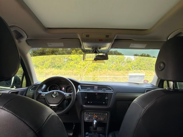 Used 2020 Volkswagen Tiguan SE FWD image 21