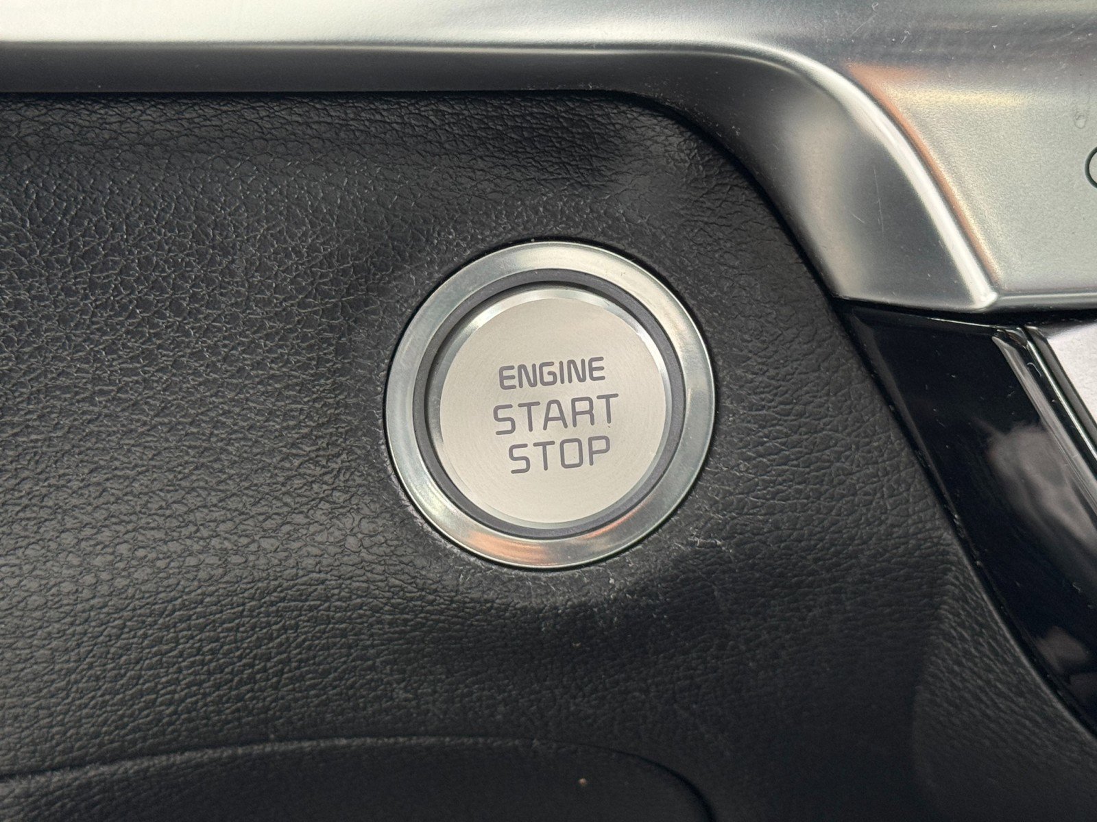 Used 2022 Kia Telluride EX w/ EX Premium Package image 20