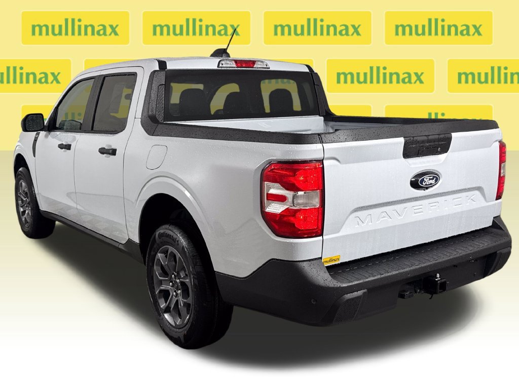 New 2026 Ford Maverick XLT FWD image 3