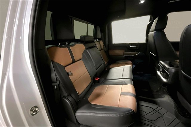 Used 2022 Chevrolet Silverado 3500 High Country image 17
