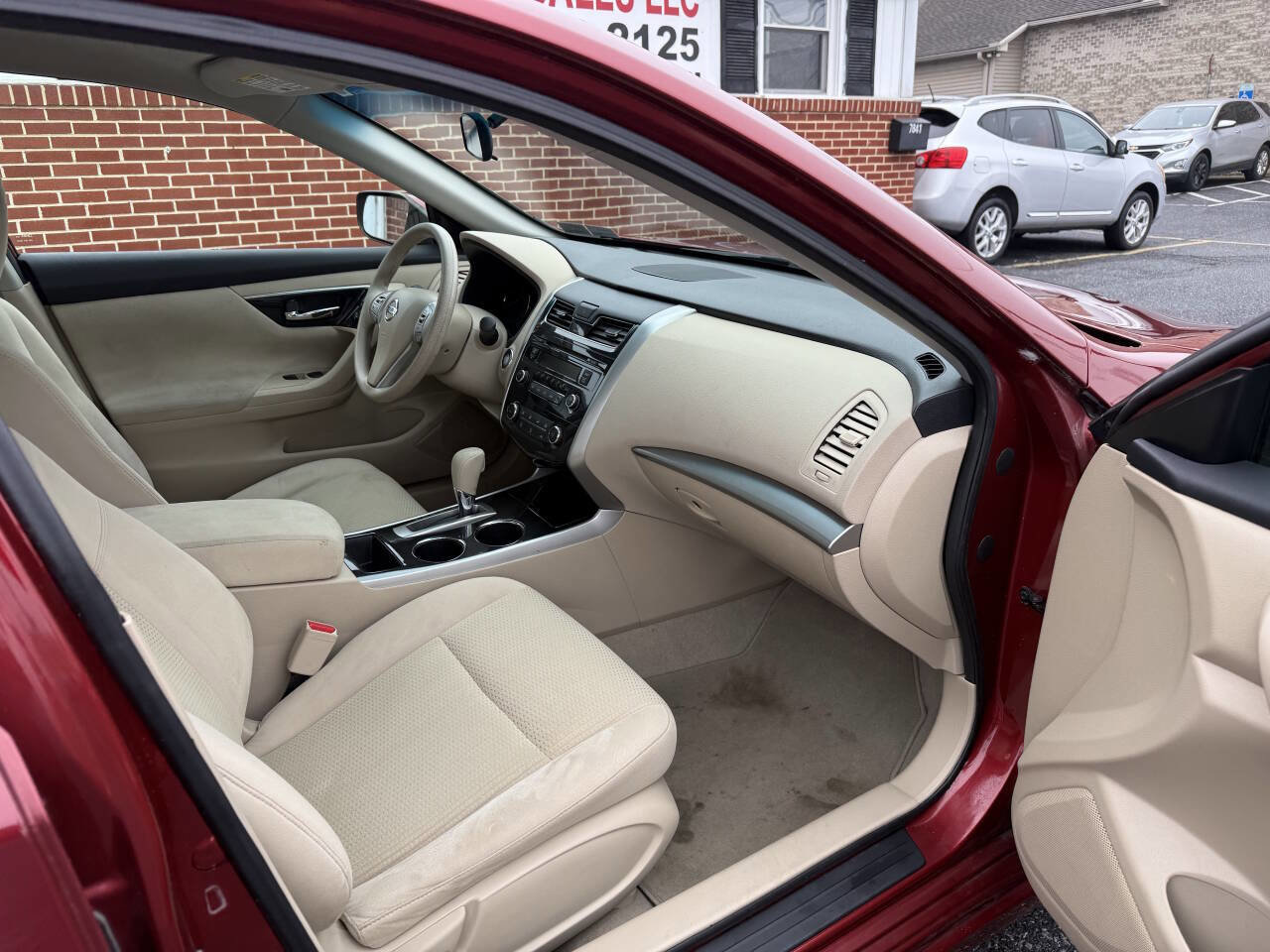 Used 2014 Nissan Altima 2.5 S image 21