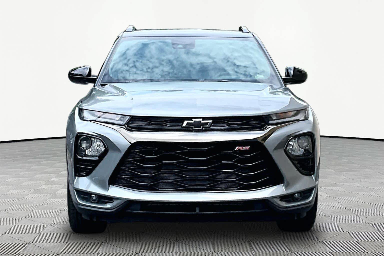 Used 2023 Chevrolet TrailBlazer RS w/ Convenience Package FWD image 4