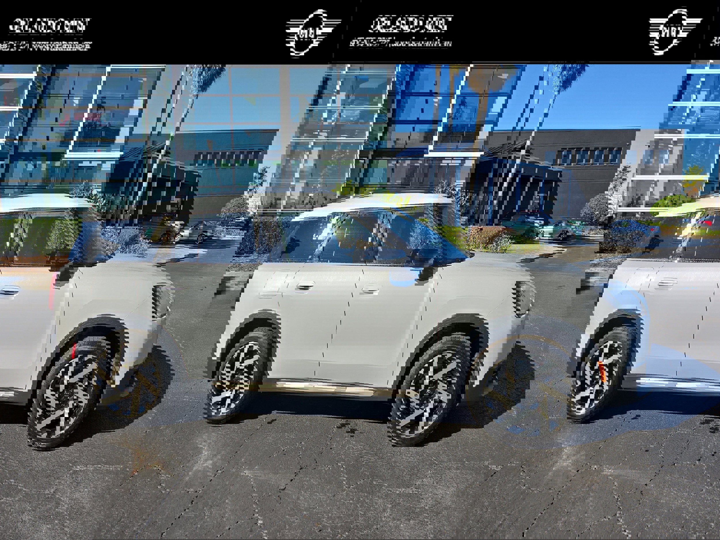 Certified 2025 MINI Cooper Countryman S w/ Comfort Package Max image 1