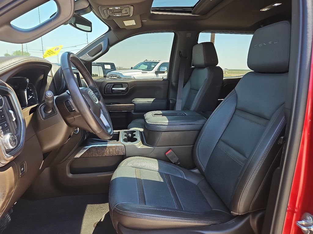 Used 2022 GMC Sierra 1500 Denali w/ Driver Alert Package II AWD/4WD image 14