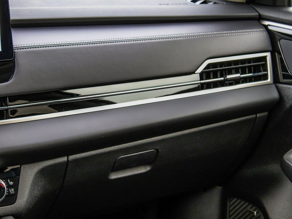New 2026 Mitsubishi Outlander SEL AWD/4WD image 18