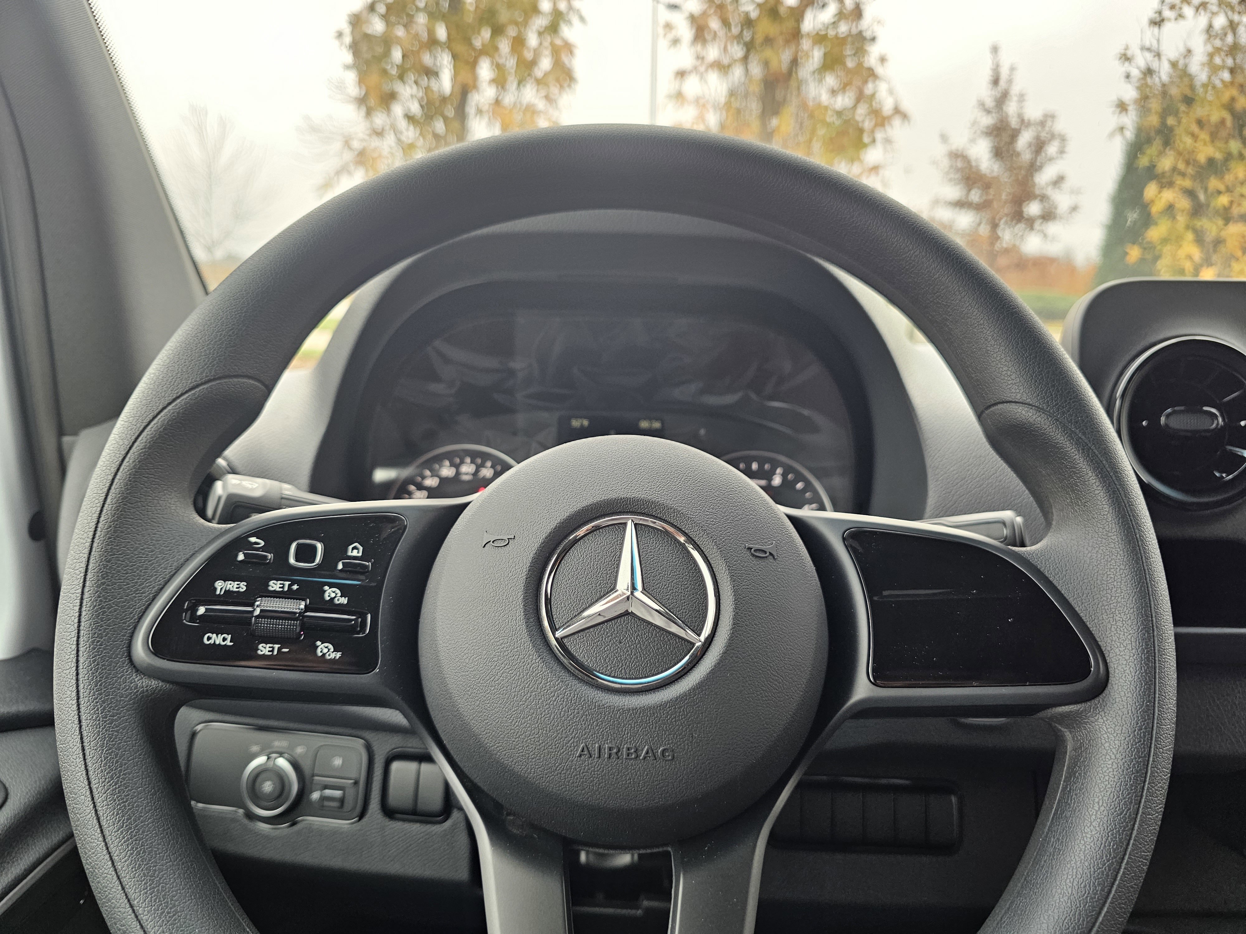 New 2024 Mercedes-Benz Sprinter 4500 image 29