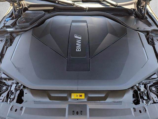 Used 2024 BMW i5 eDrive40i w/ Premium Package RWD image 24