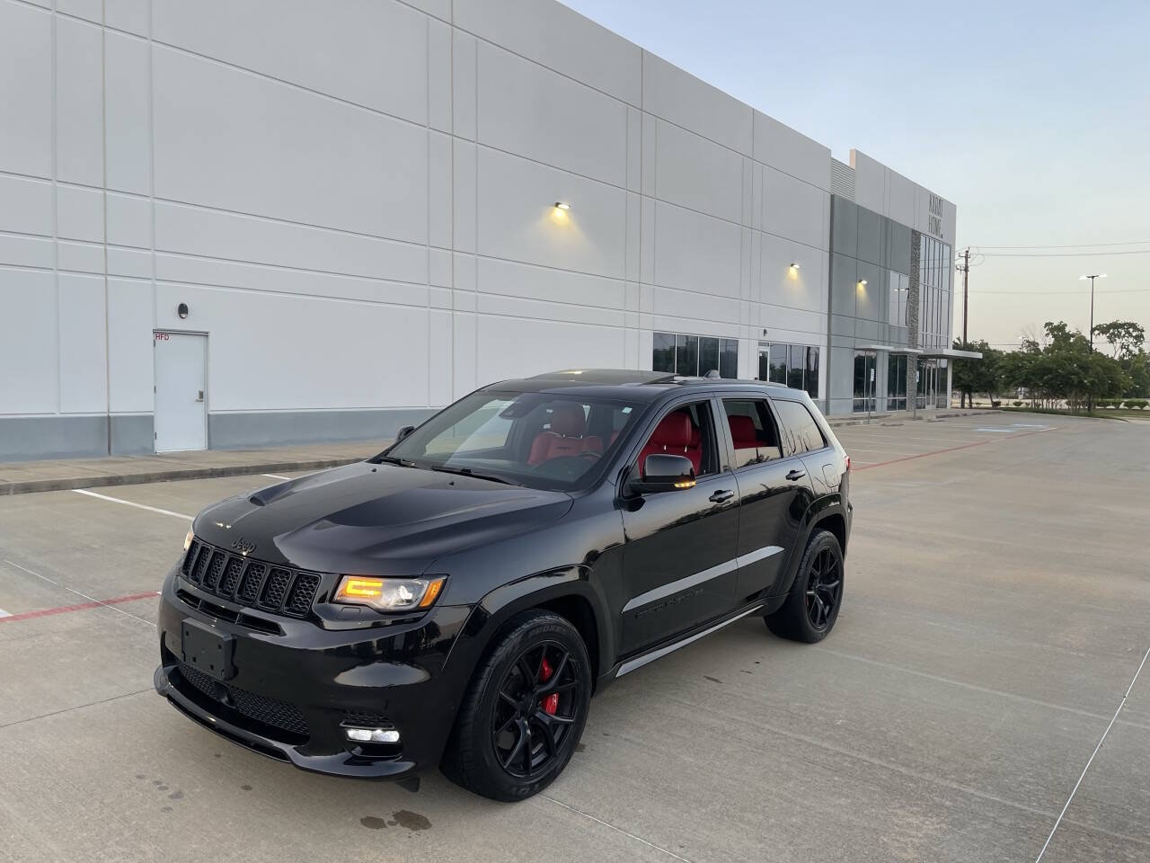 Used 2021 Jeep Grand Cherokee SRT AWD/4WD image 1