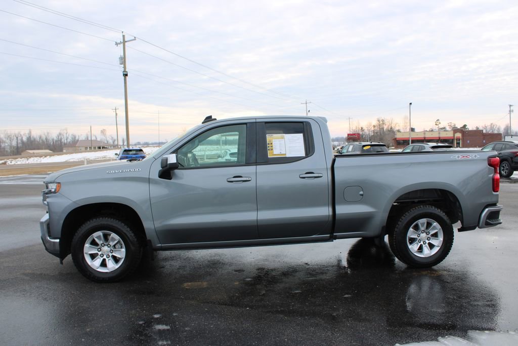 Used 2020 Chevrolet Silverado 1500 LT w/ Trailering Package image 6