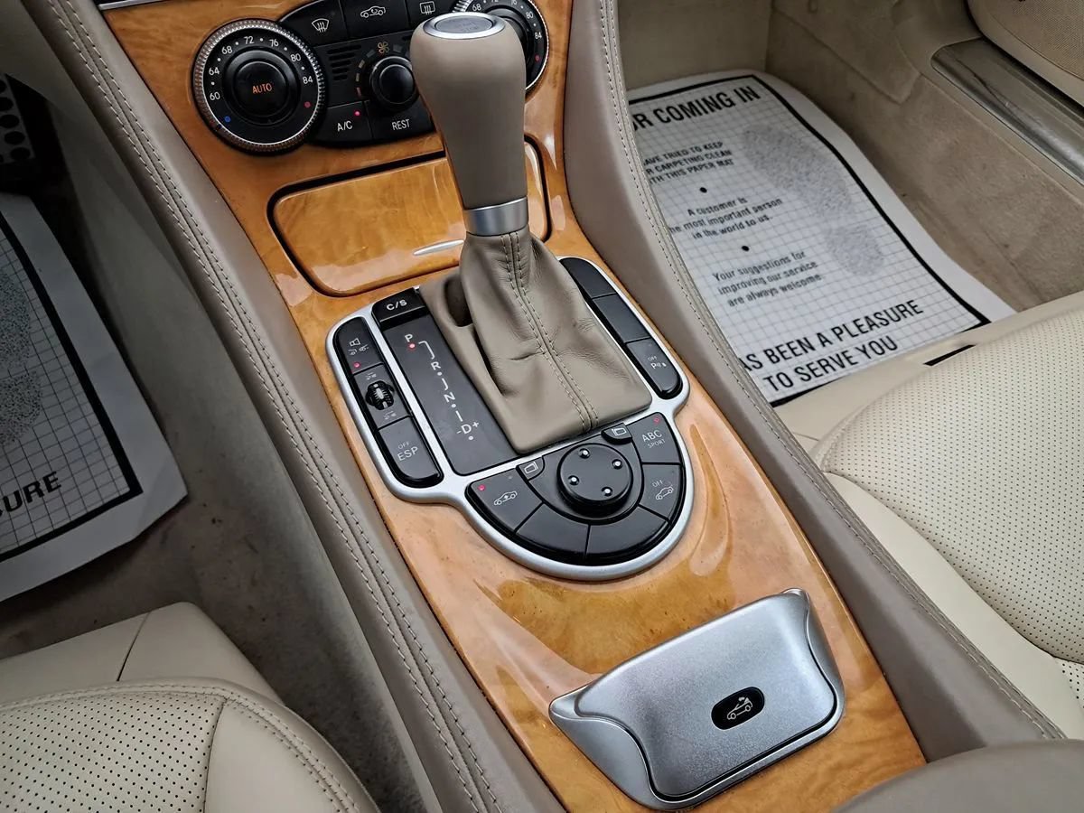 Used 2007 Mercedes-Benz SL 600 image 28