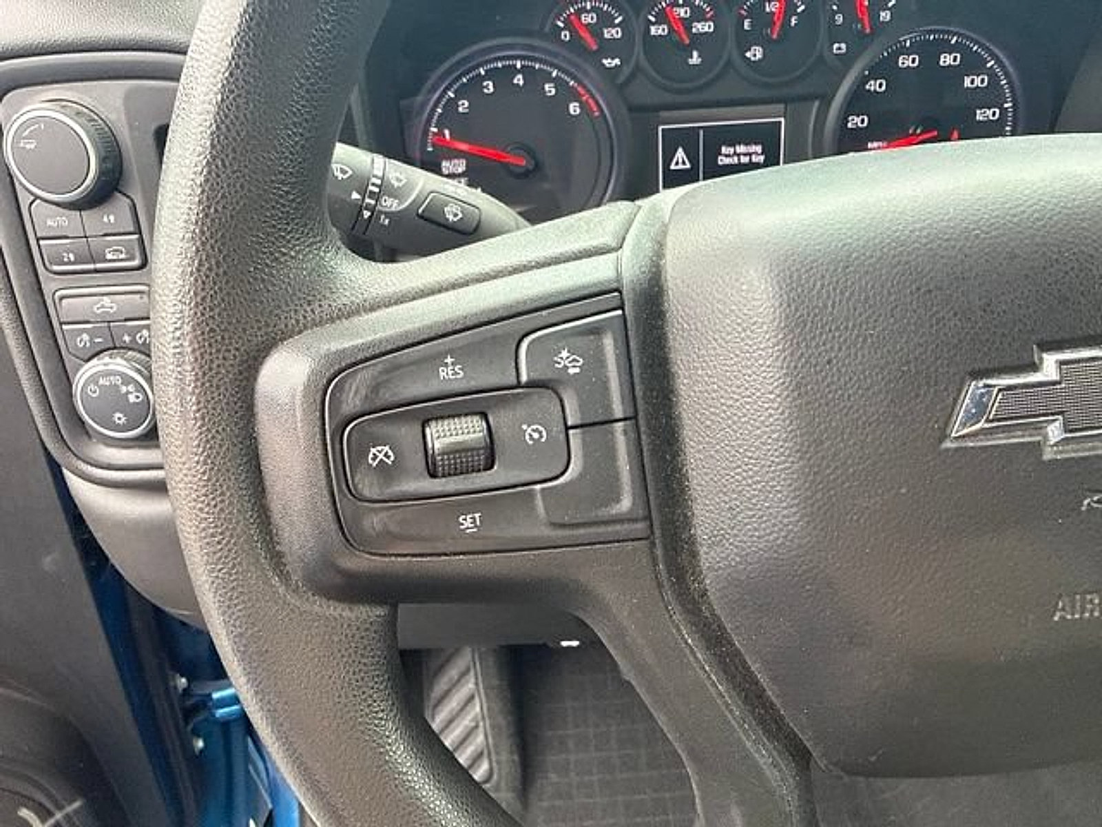 Used 2022 Chevrolet Silverado 1500 Custom w/ Rally Edition AWD/4WD image 15