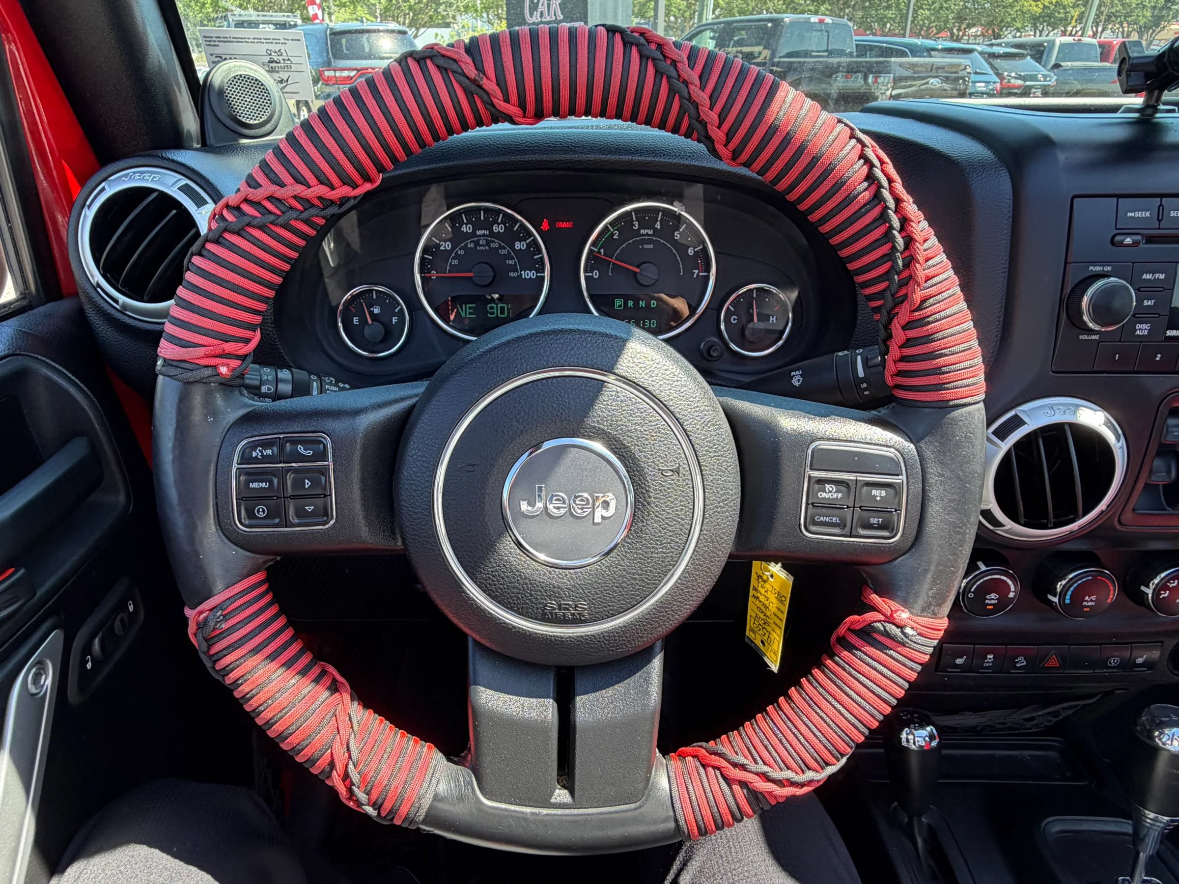 Used 2014 Jeep Wrangler Unlimited Rubicon w/ Connectivity Group AWD/4WD image 17