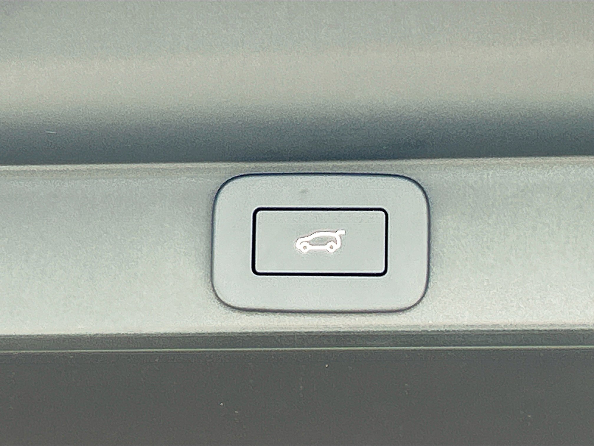 New 2025 Land Rover Range Rover SE image 9