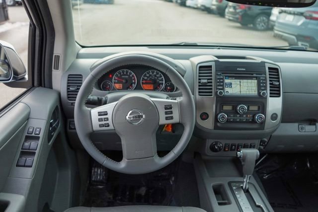 Used 2019 Nissan Frontier SL image 14