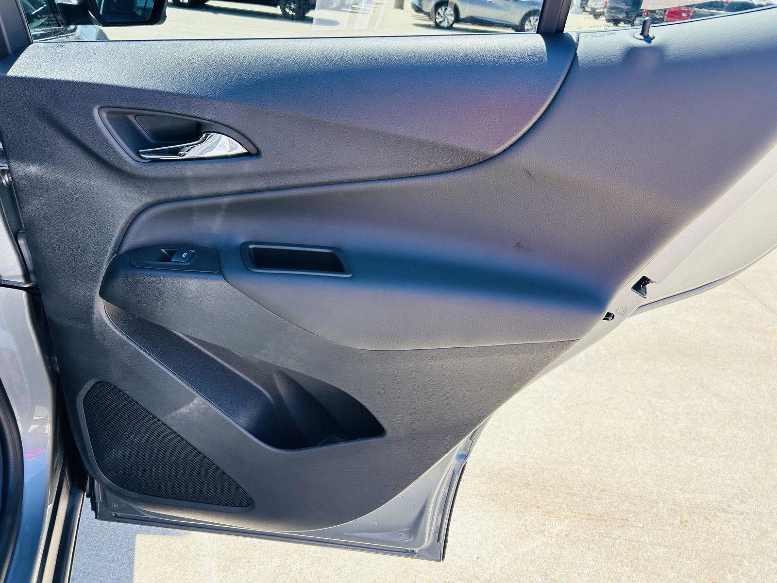 Used 2024 Chevrolet Equinox LT w/ LPO, Floor Liner Package FWD image 28